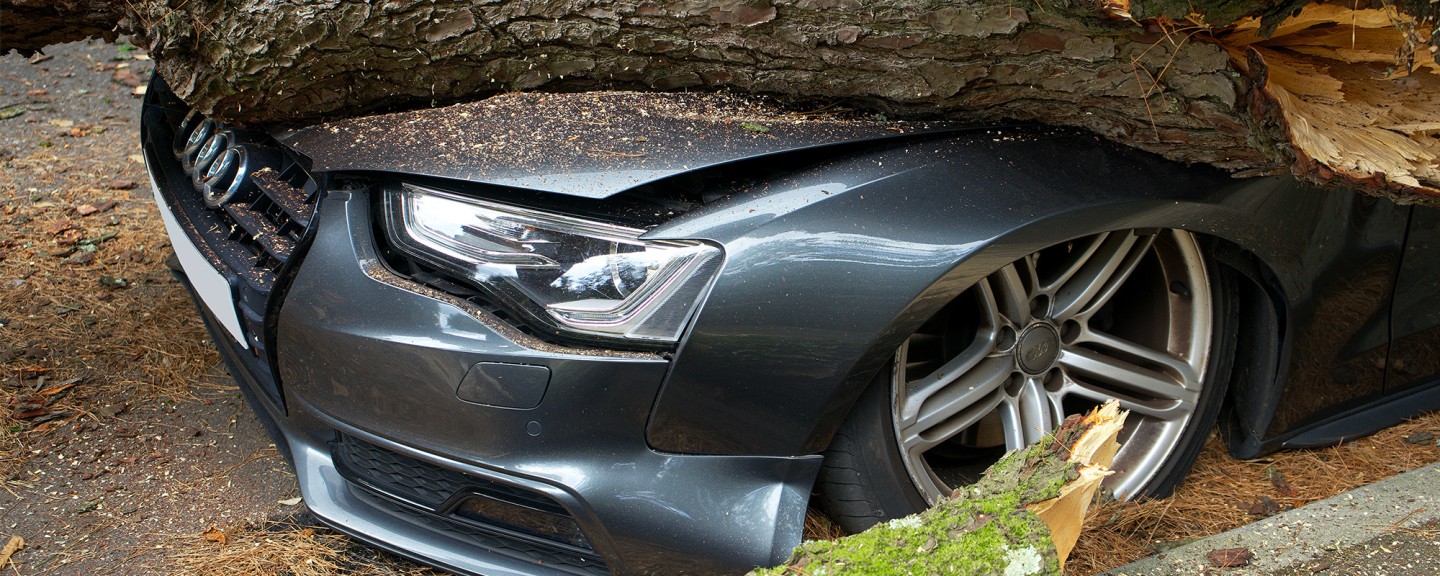 Schade aan je auto: kosten wel of niet claimen?